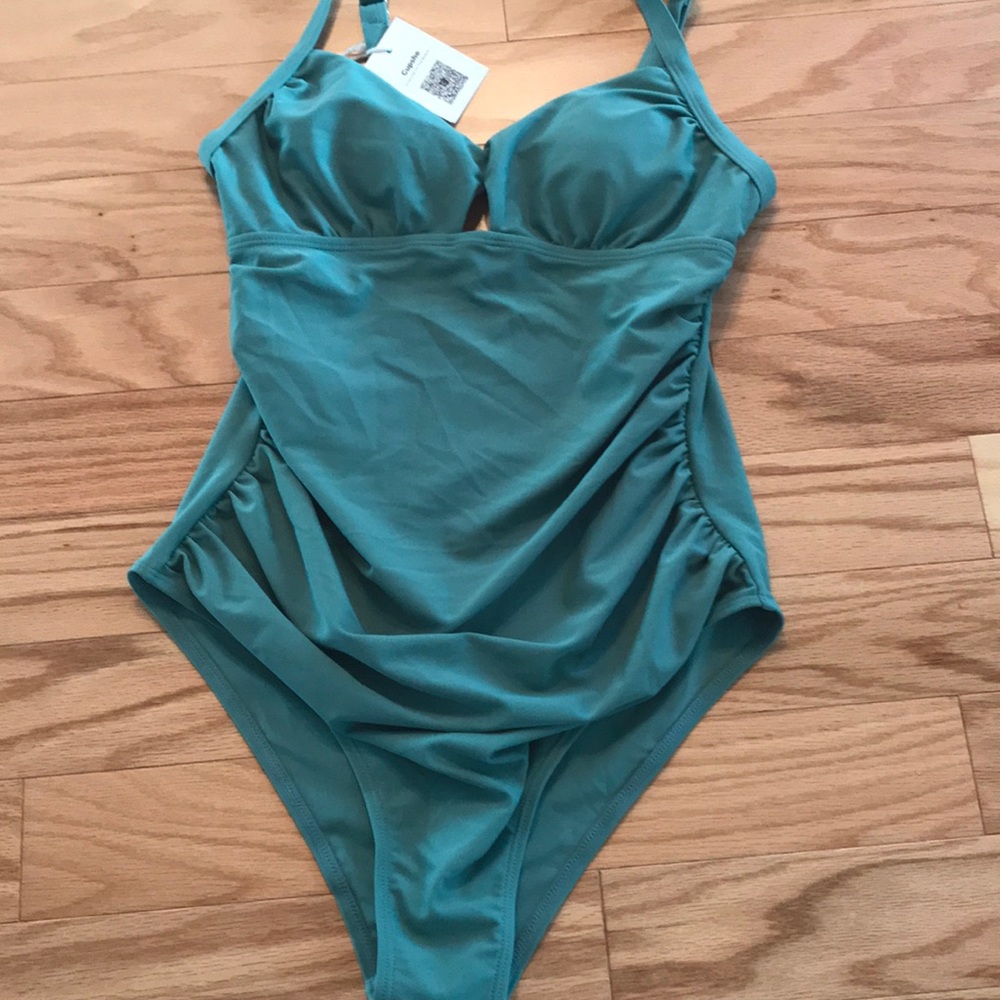 Cupshe Solid One Piece Swimsuit